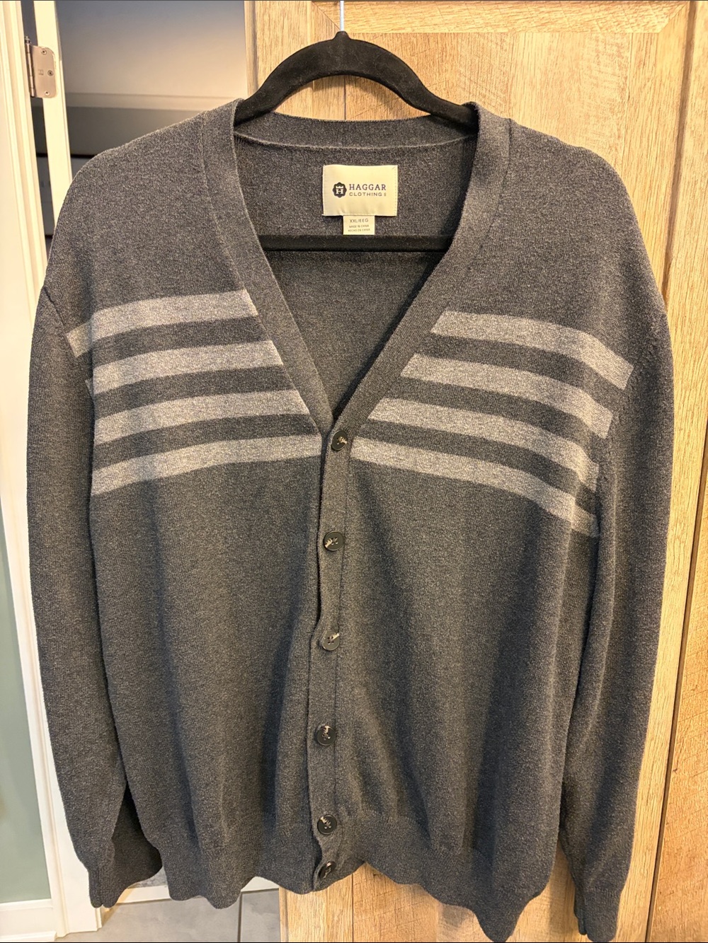 Haggar XXL Men's Charcoal Gray Striped Button-Front Cardigan Grandpa Core